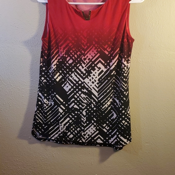 Tank top - Picture 2 of 5